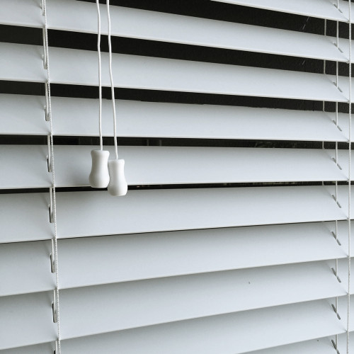 Timber Look White Venetian Blind 50mm Slats