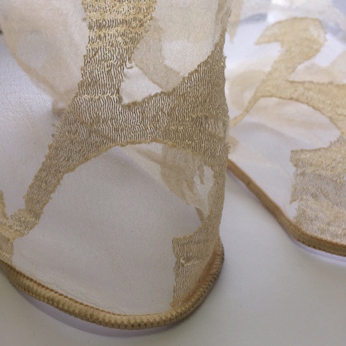 Sheer Eyelet Gold Scroll Patterned Curtain Lead Weight