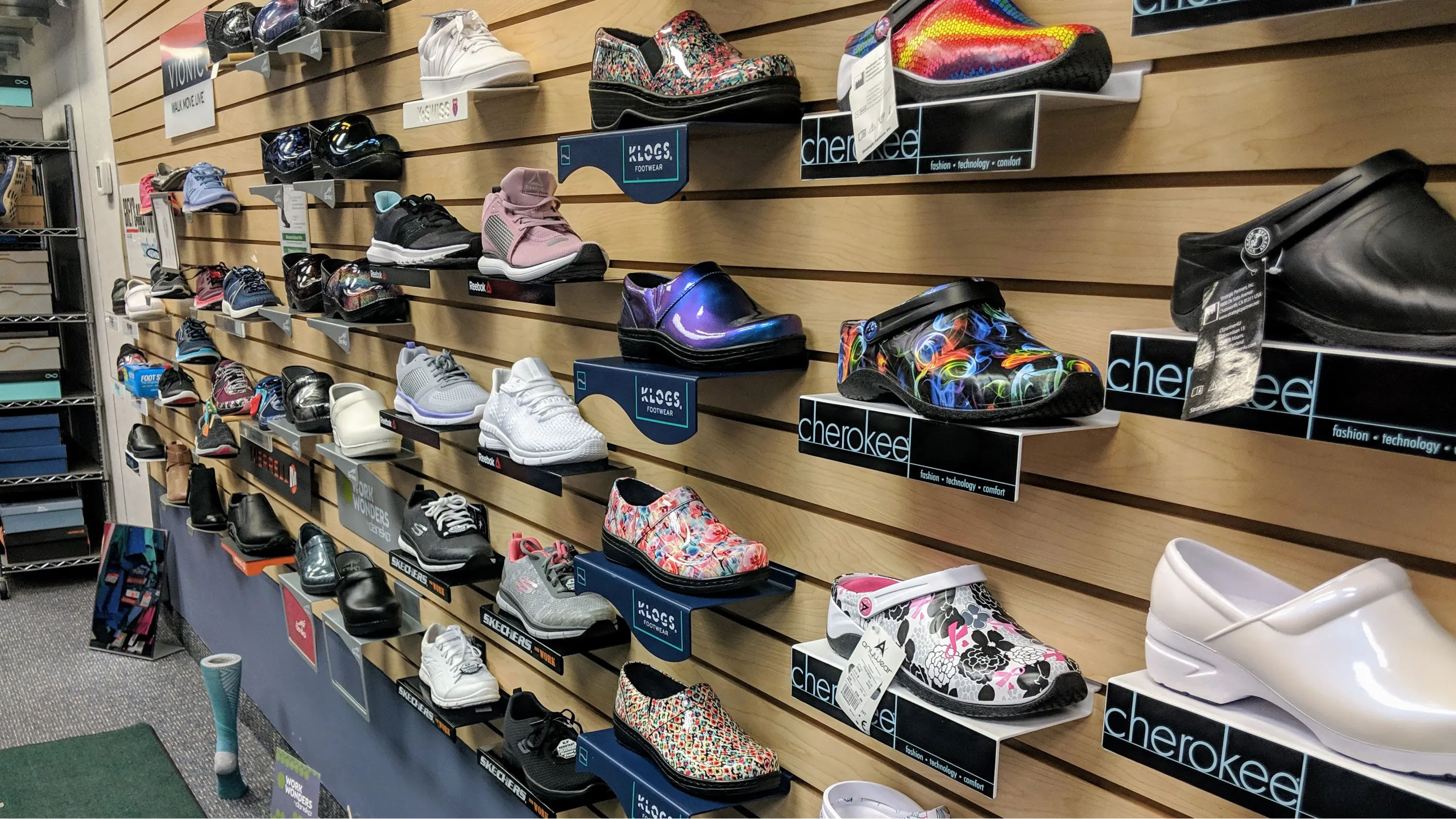 Nursing Shoes for Sale in Garfield Heights