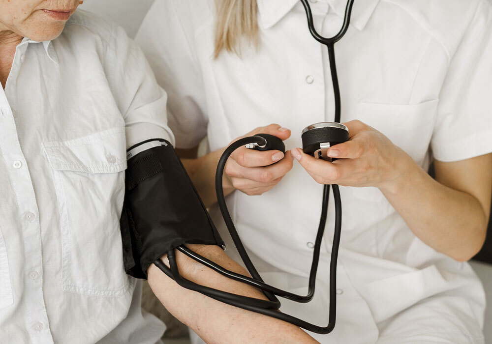 Control de tensión en Farmacia Porta de la mar en Valencia