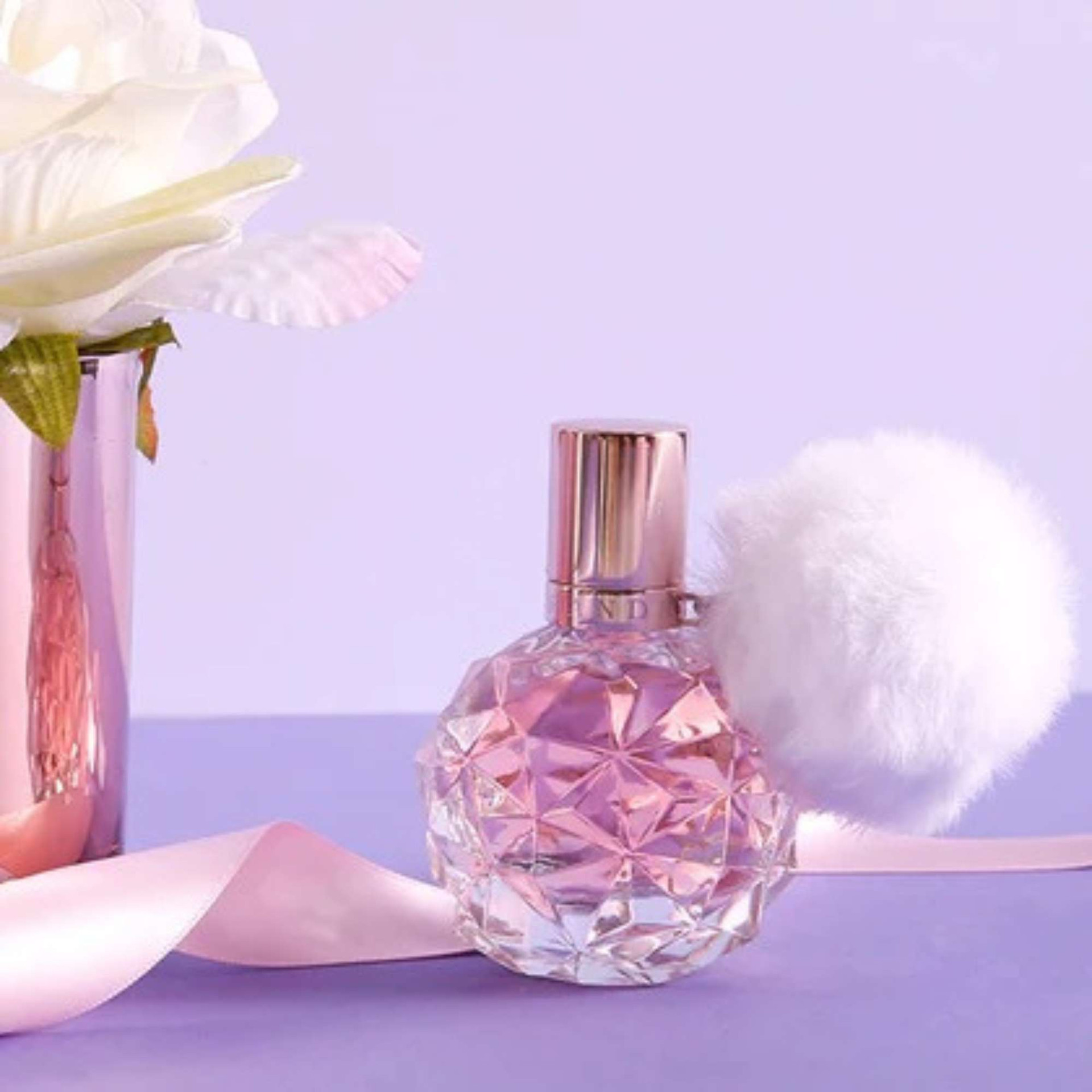 Ariana Grande 香水 3本セット ☆Ariana Grande☆ LOVENOTES Plush Vanilla 香水 ギフトセット