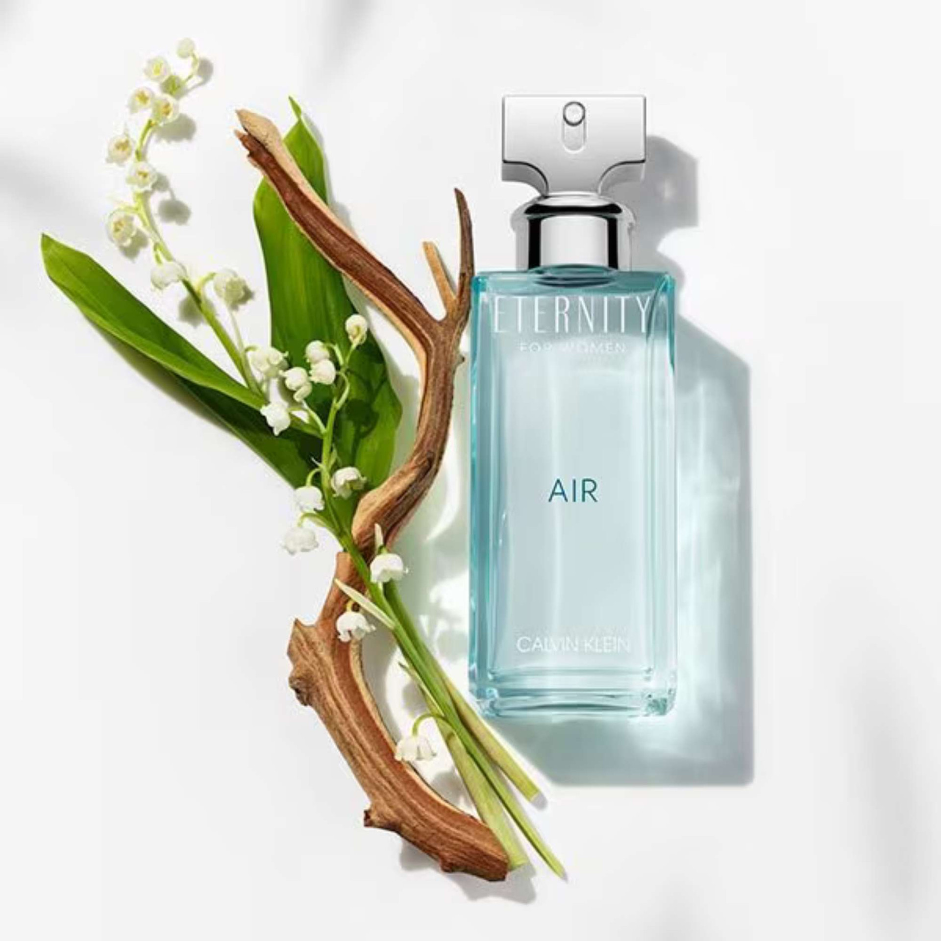 カルバンクラインETERNITY FOR WOMEN AIR Calvin Klein Eternity Air Perfume for Women, Floral Fruity