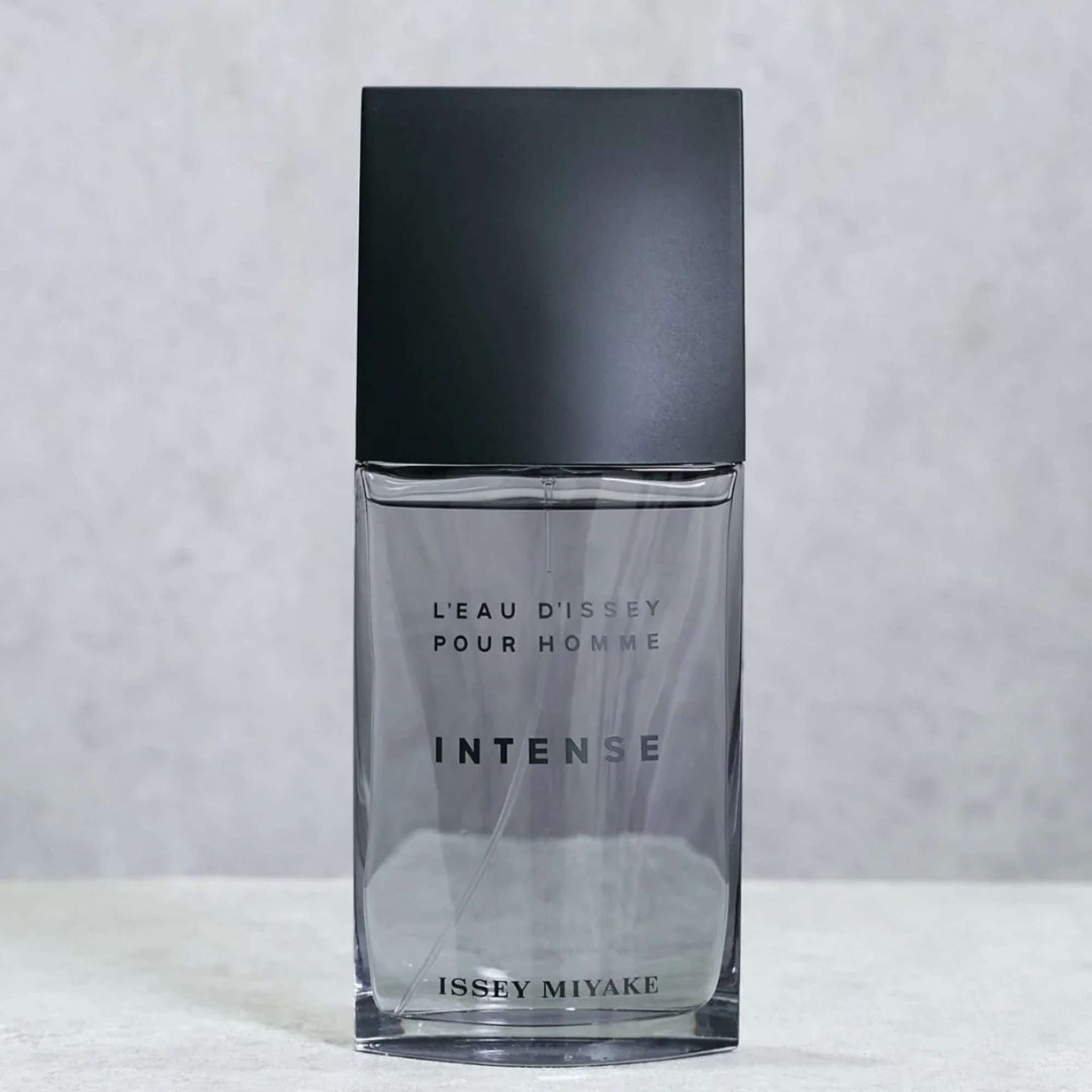 Issey Miyake Intense Eau de Toilette Fragrance for Men
