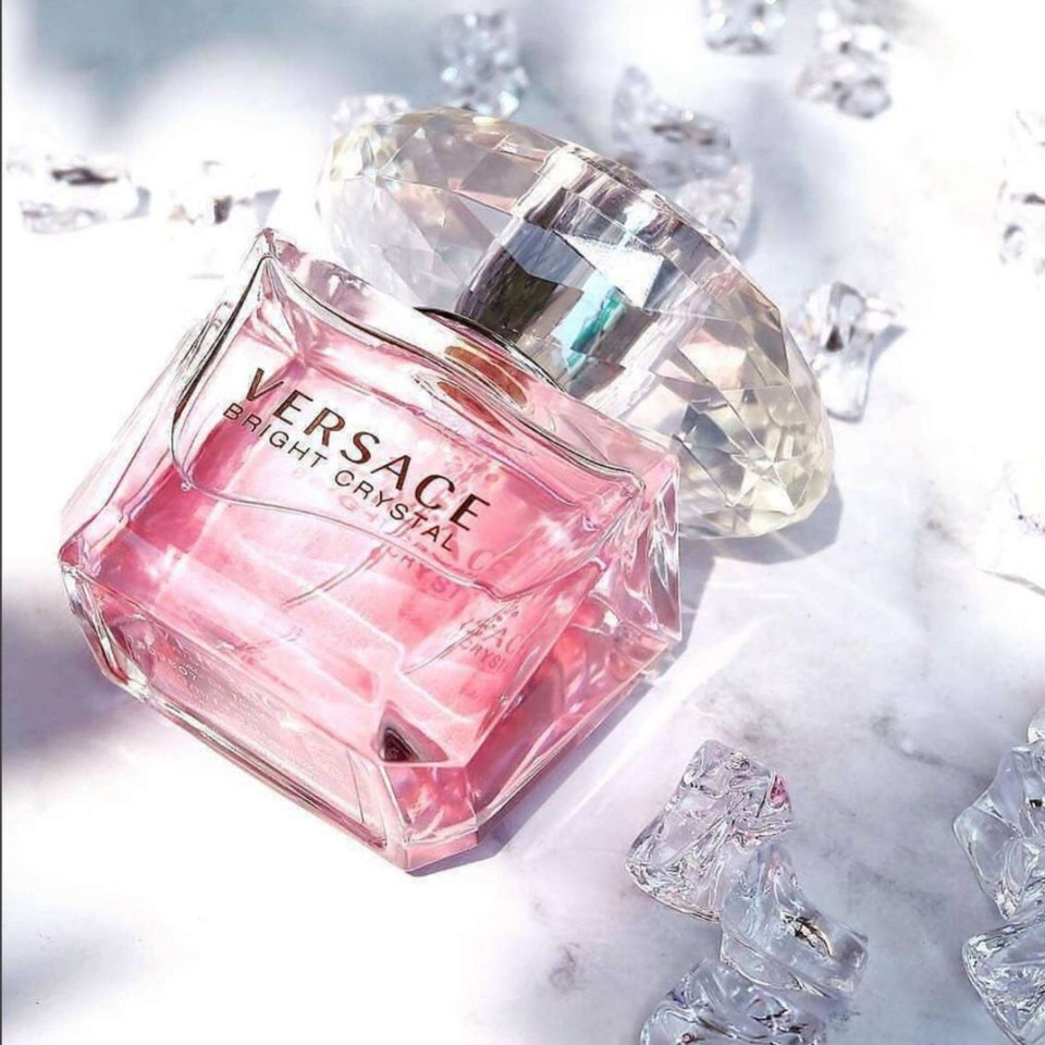 Versace Bright Crystal Eau de Toilette Fragrance for Ladies