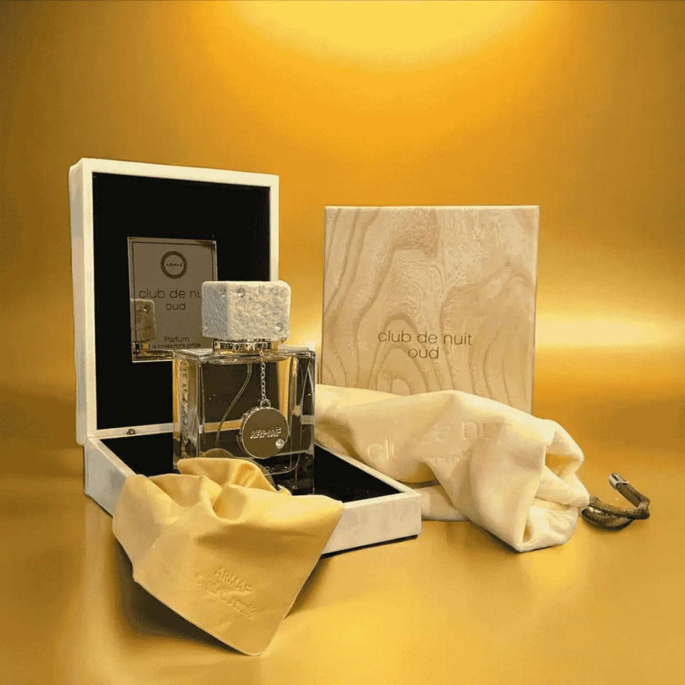 Armaf - Club De Nuit Oud - Eau de Parfum - Fragrance - Unisex 6294015180251