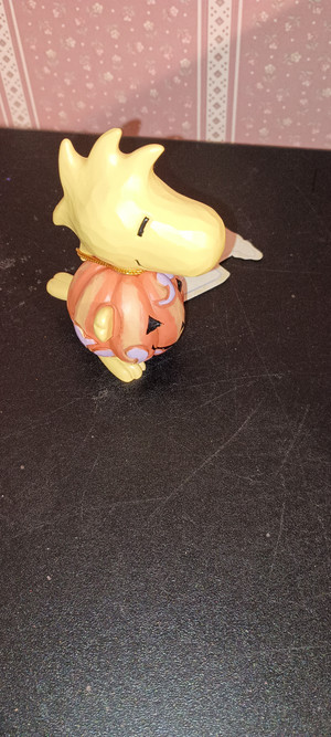 JIM SHORE/PEANUTS MINI HALLOWEEN FIGURINE-WOODSTOCK AS A PUMPKIN-NEW IN BOX