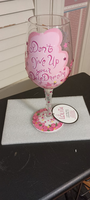 LOLITA-2020- WINE GLASS-DAY DREAMS- NEW IN BOX
