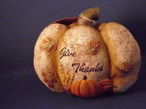 HANNA'S HANDIWORKS-THANKFUL PUMPKIN-"GIVE THANKS"-NEW