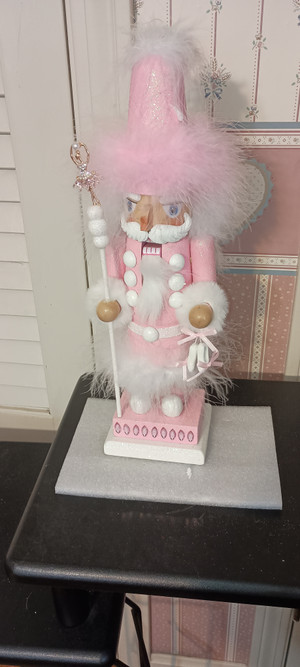 KURT ADLER 2025-HOLLYWOOD-NUTCRACKER-PINK BALLET-NEW IN BOX-D-NUTCRACKER-PINK  BALLET NUTCRACKER