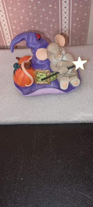 CHARMING TAILS-HALLOWEEN FIGURE-MOUSE ON WITCH HAT-2019-NEW IN BOX