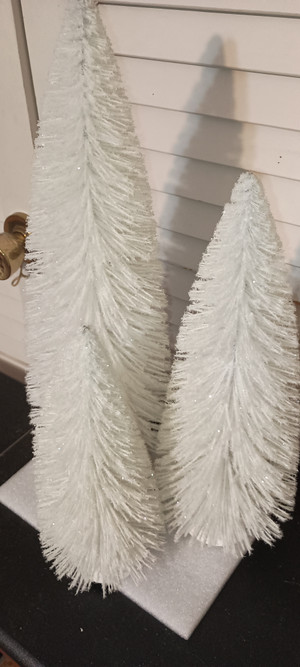 BETHANY LOWE-HOLIDAY WINTER WHITE FLOCKED TREES-NEW