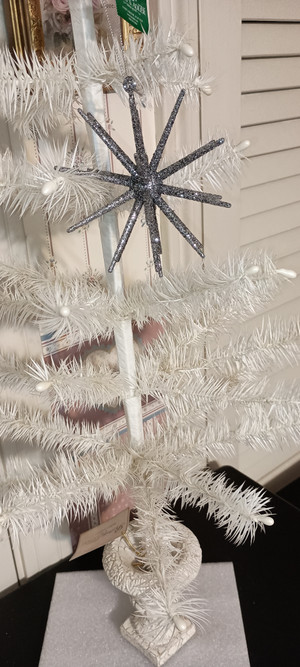 KURT ADLER-2023 GRAY STARBURST ORNAMENT-NEW