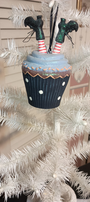GALLERIE II-2021 WITCH LEGS CUPCAKE ORNAMENT-WHITE DOTS-NEW