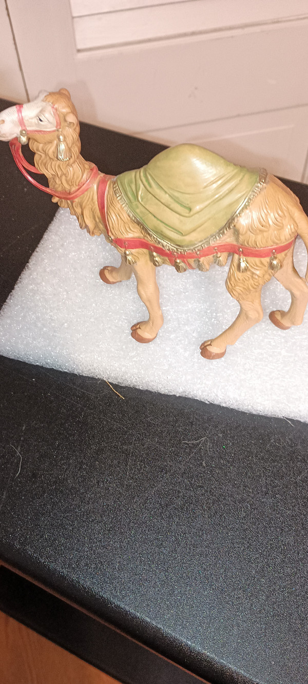 FONTANINI-5" COLLECTION NATIVITY ANIMAL- CAMEL WITH BLANKET