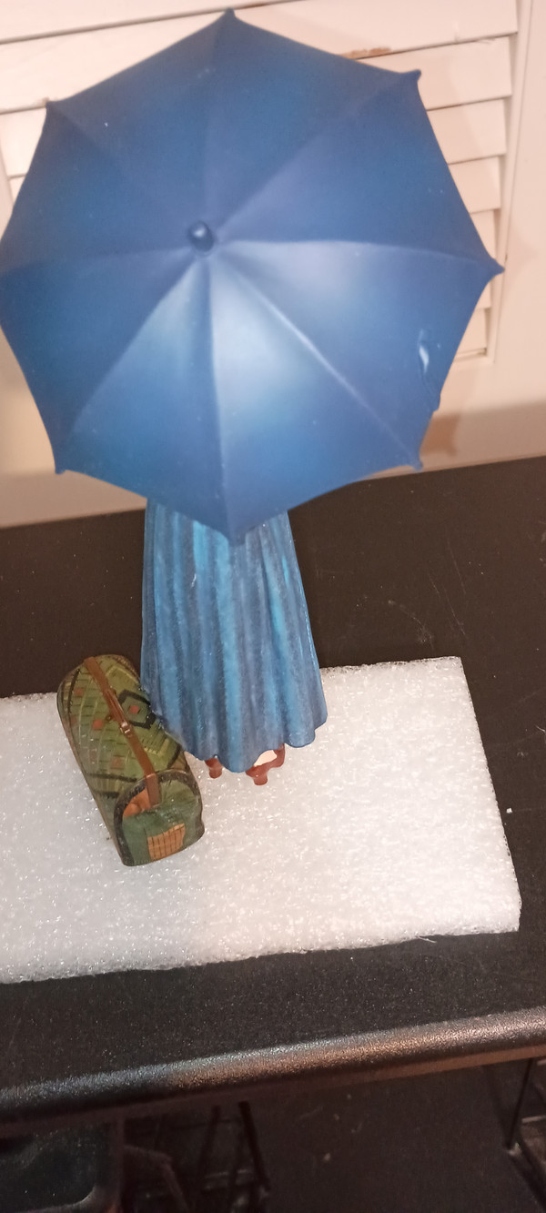 DISNEY SHOWCASE-MARY POPPINS RETURNS FIGURINE-NEW IN BOX