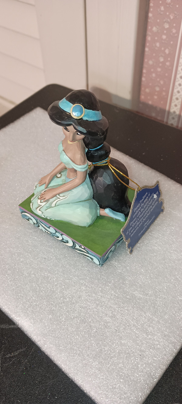 DISNEY TRADITIONS-JIM SHORE FIGURINE-2015-JASMINE PERSONALITY POSE-NEW IN BOX