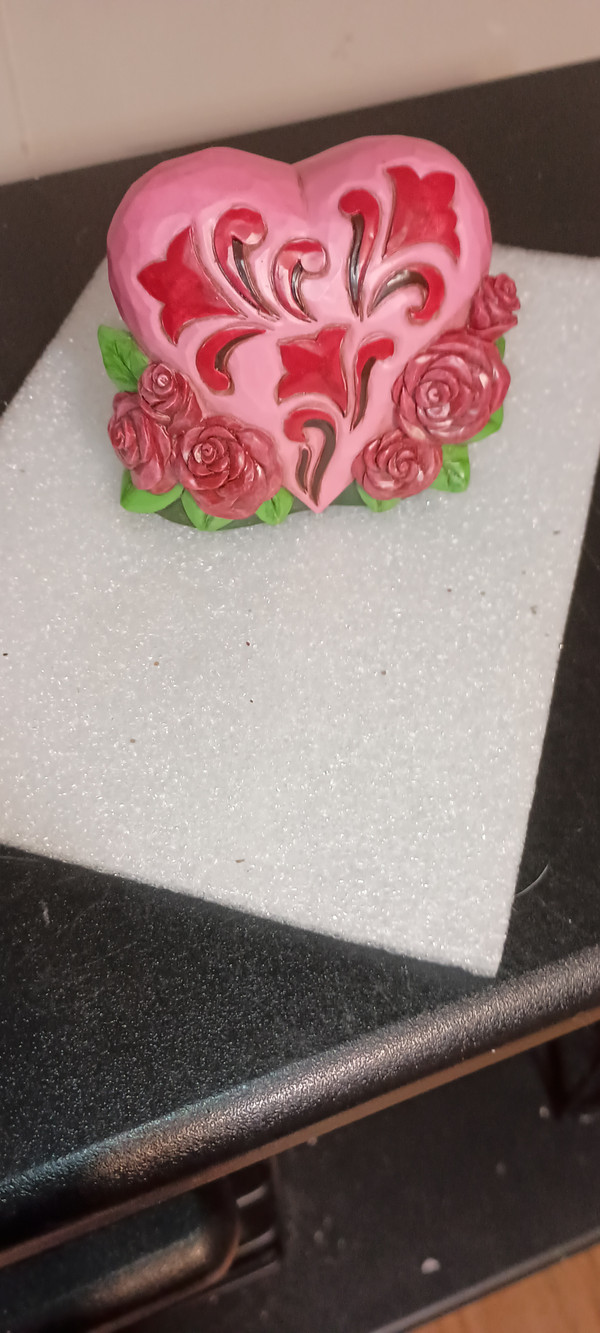 JIM SHORE-2019 MINI HEART WITH ROSES FIGURINE- NEW IN BOX
