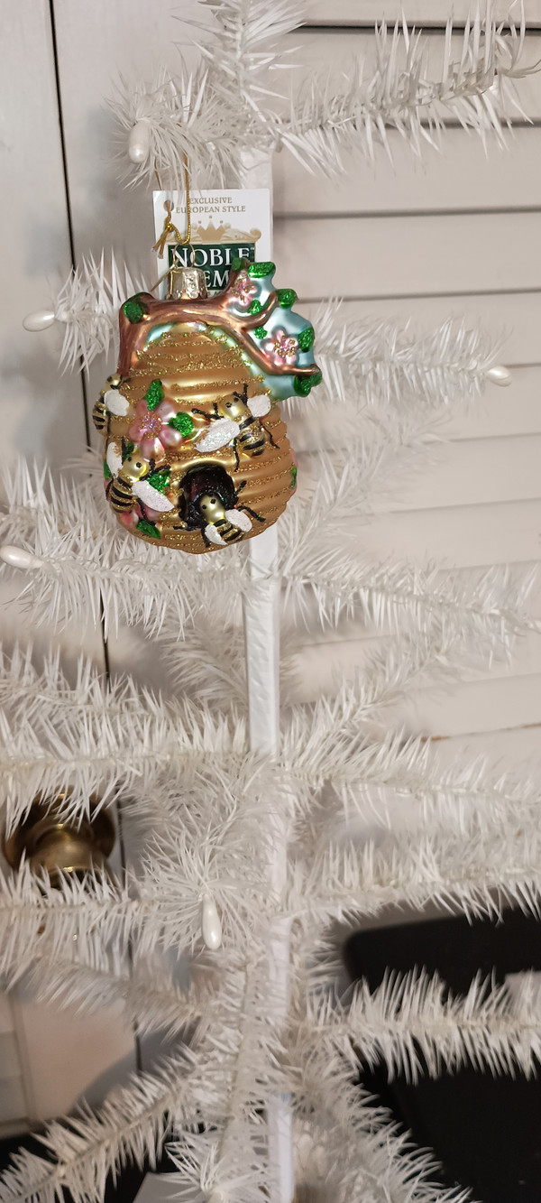 2020 KURT ADLER NOBLE GEMS-BEEHIVE GLASS ORNAMENT  IN BOXNEW