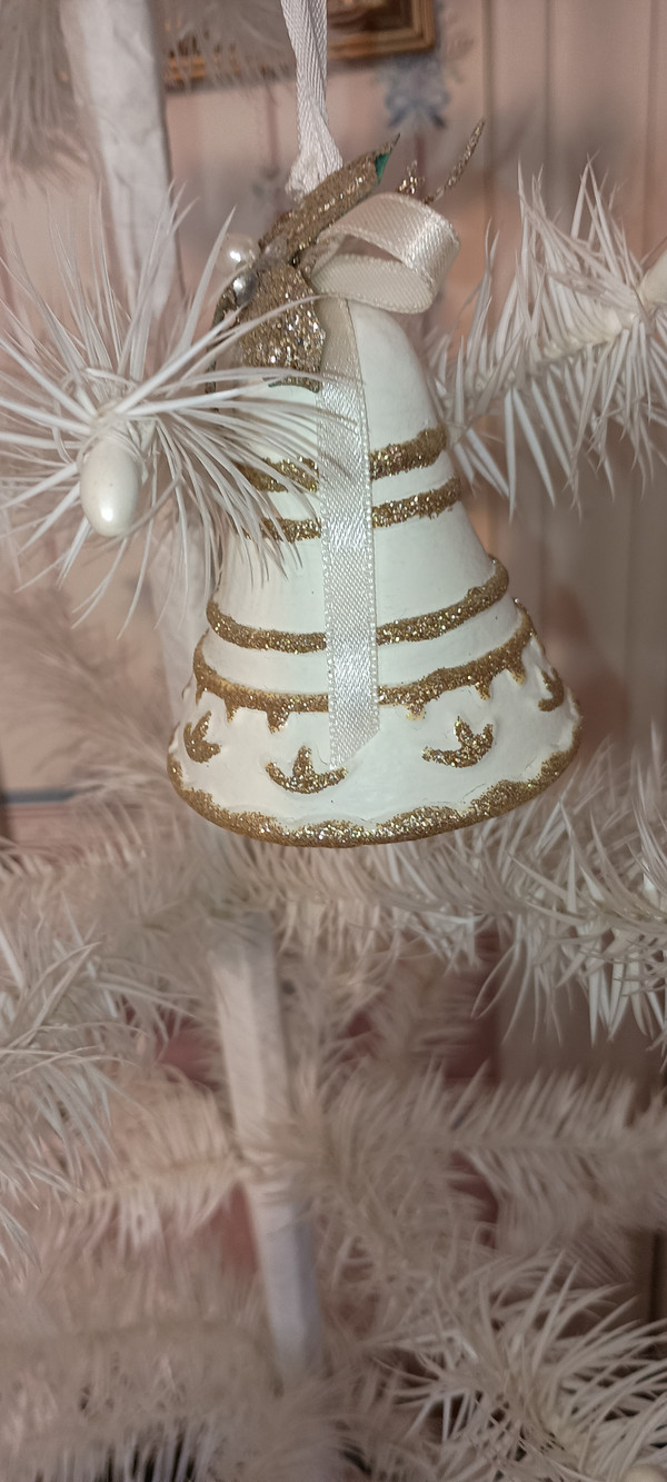 2020 BETHANY LOWE-I HEARD THE BELLS ORNAMENT-GOLD-NEW