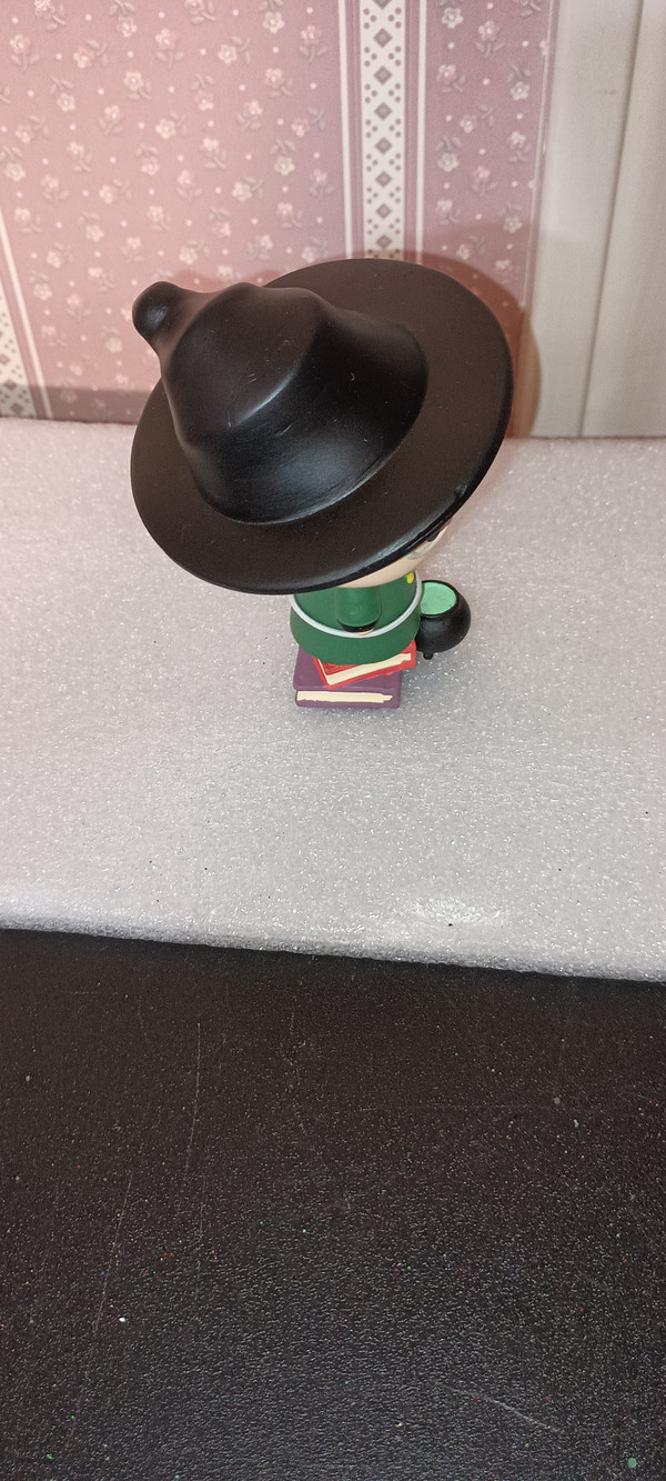 HARRY POTTER CHIBI CHARMS FIGURINE- SERIES 3-MCGONAGALL. NEW IN BOX