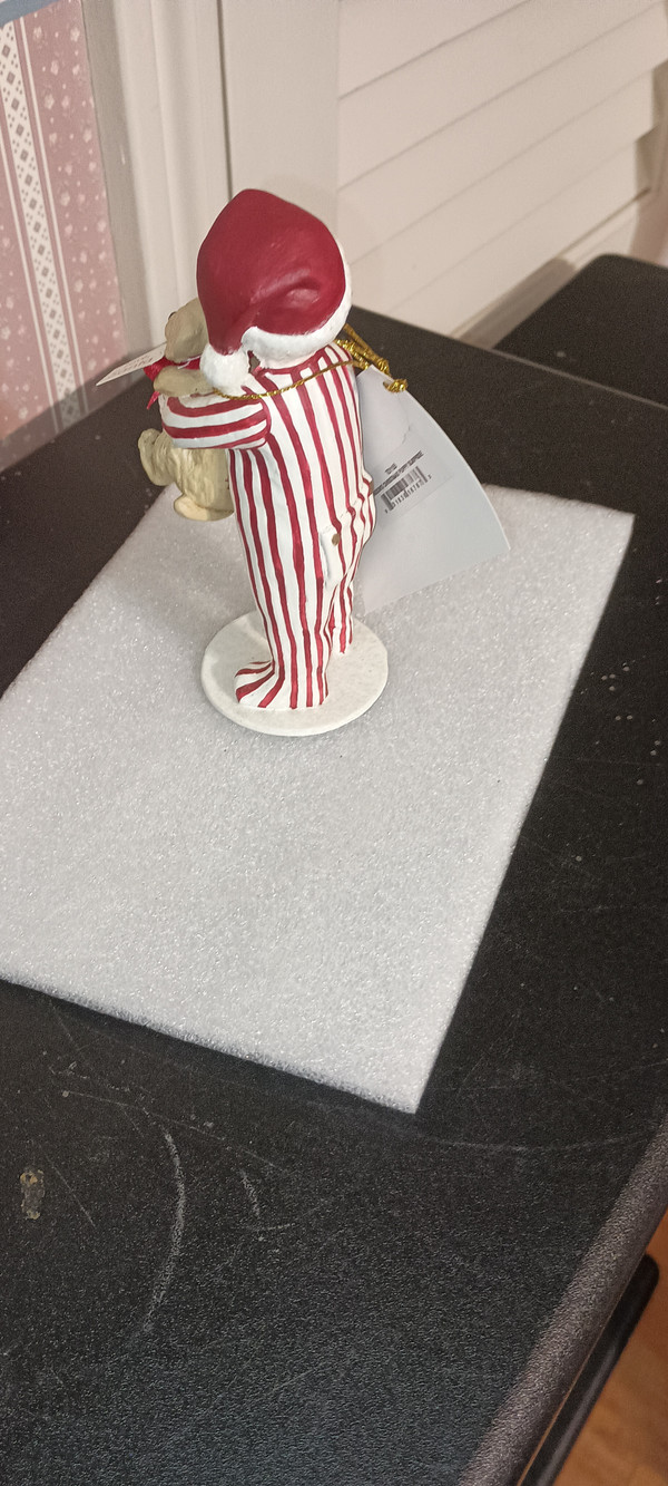 BETHANY LOWE HOLIDAY FIGURINE- LANDON'S PUPPY SURPRISE-NEW