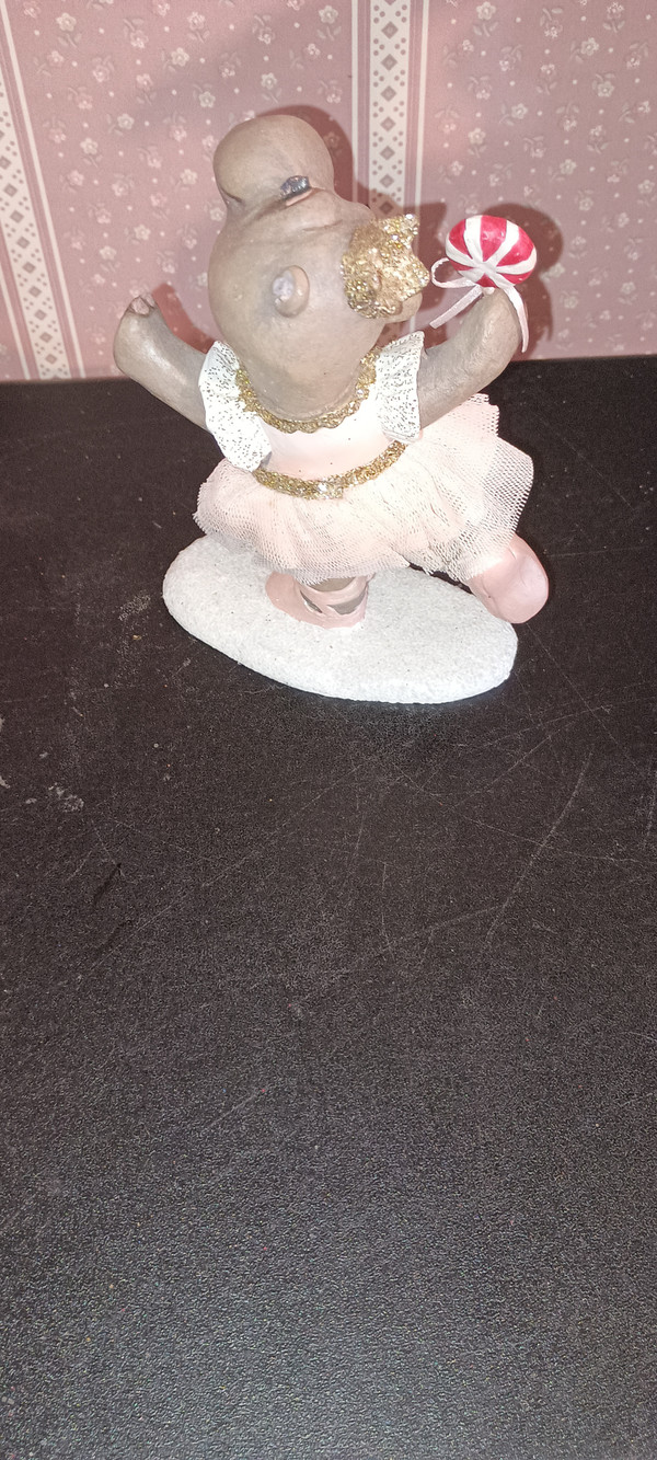 BETHANY LOWE-2022-SUGAR PLUM HIPPO-NEW