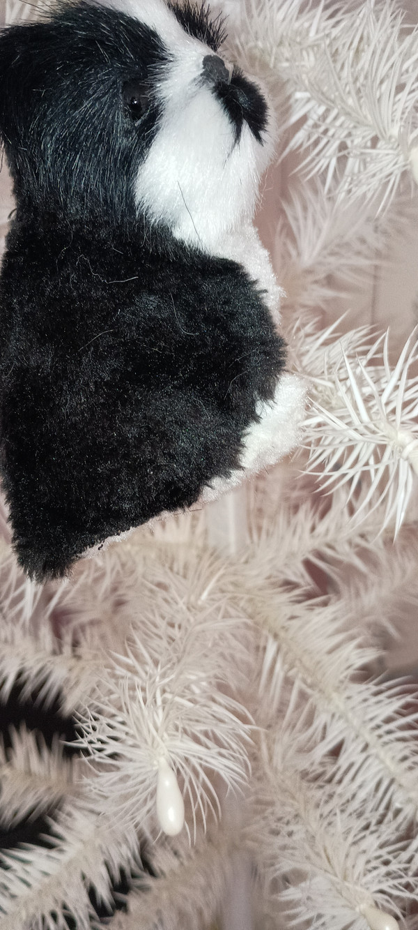 KURT ADLER-2023 FURRY DOG ORNAMENT- BOSTON TERRIER-NEW