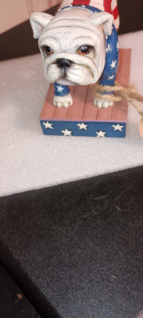 JIM SHORE PINT SIZE PATRIOTIC BULLDOG FIGURINE