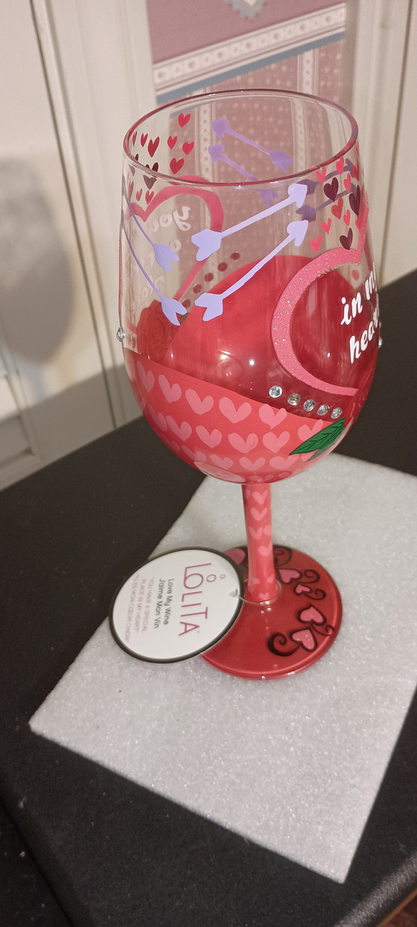 LOLITA WINE GLASS "SPECIAL PLACE"-2019-NEW IN BOX