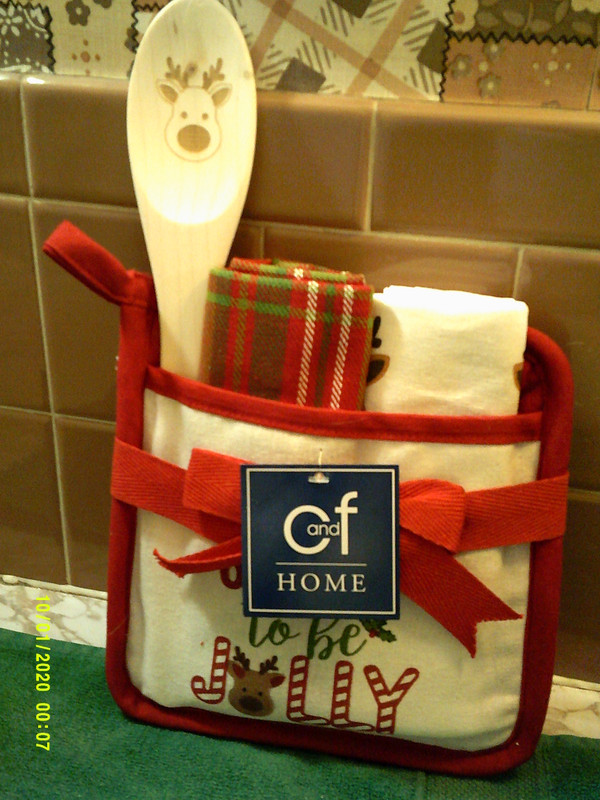 C&F HOME-2024 SEASON TO BE JOLLY POTHOLDER GIFT SET-NEW