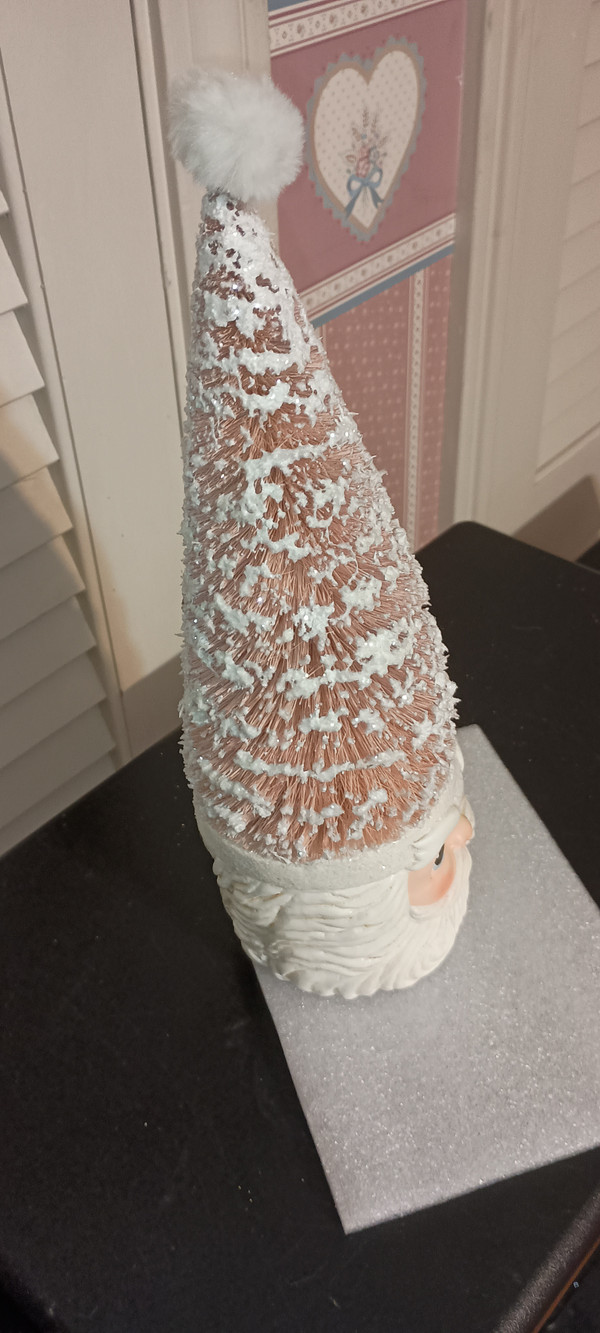 BETHANY LOWE-2024 PASTEL PINK TREE SANTA-NEW