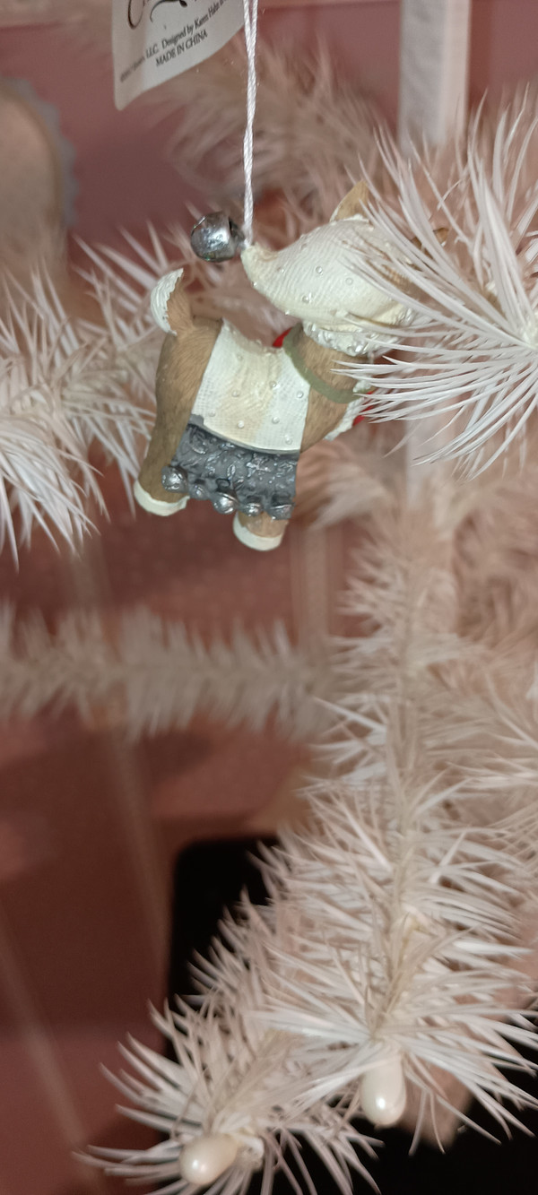 HEART OF CHRISTMAS-REINDEER WITH WHITE HAT-CELEBRATE WITH BELLS ON-NEW IN BOX
