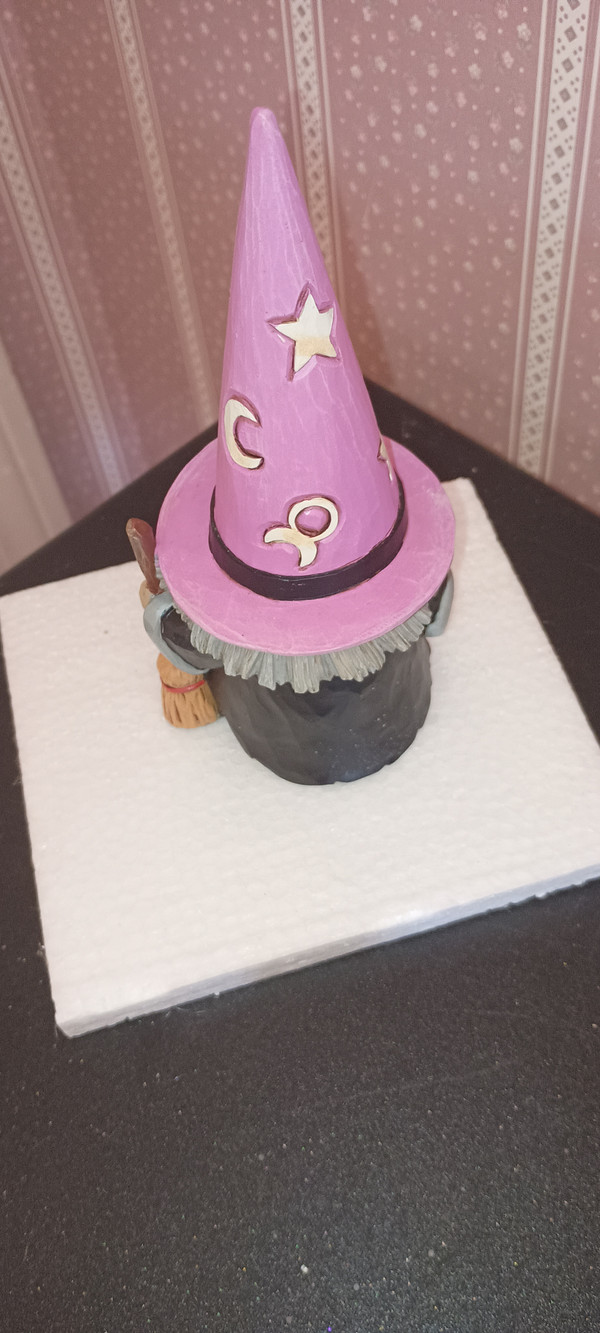 JIM SHORE HALLOWEEN WITCH GNOME FIGURE-NEW IN BOX