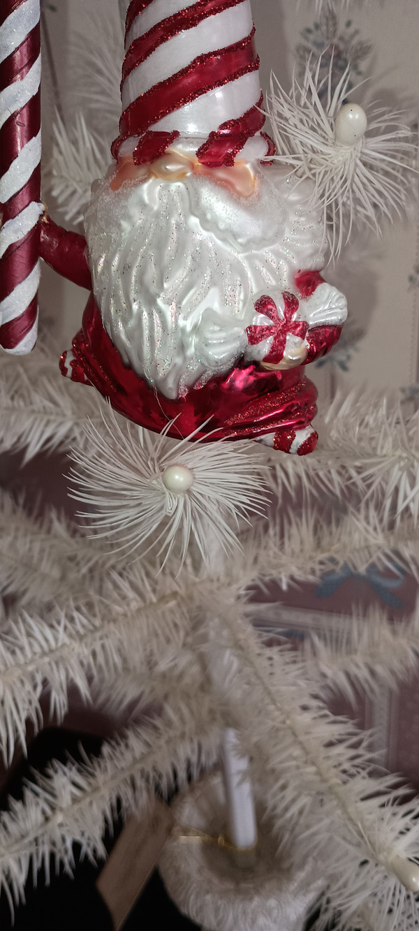 KURT ADLER-2023 NOBLE GEMS PEPPERMINT GNOME GLASS ORNAMENT-NEW IN BOX