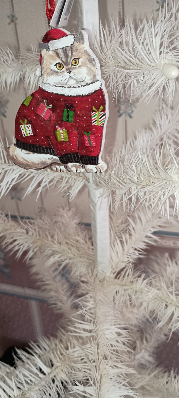 GALLERIE II-2023- PET LOVE CAT ORNAMENT-CHRISTMAS CAT-NEW