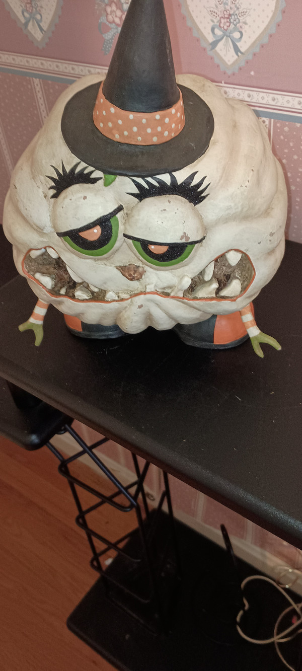 BETHANY LOWE HALLOWEEN 2019 FIGURINE- MONSTER MASH-NEW