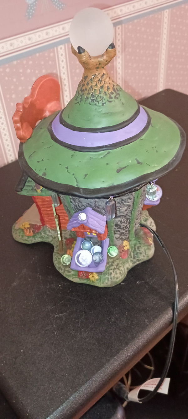DEPT. 56- HALLOWEEN-WITCH HOLLOW- CRYPTIC CAVE CRYSTALS.2021-NEW IN BOX
