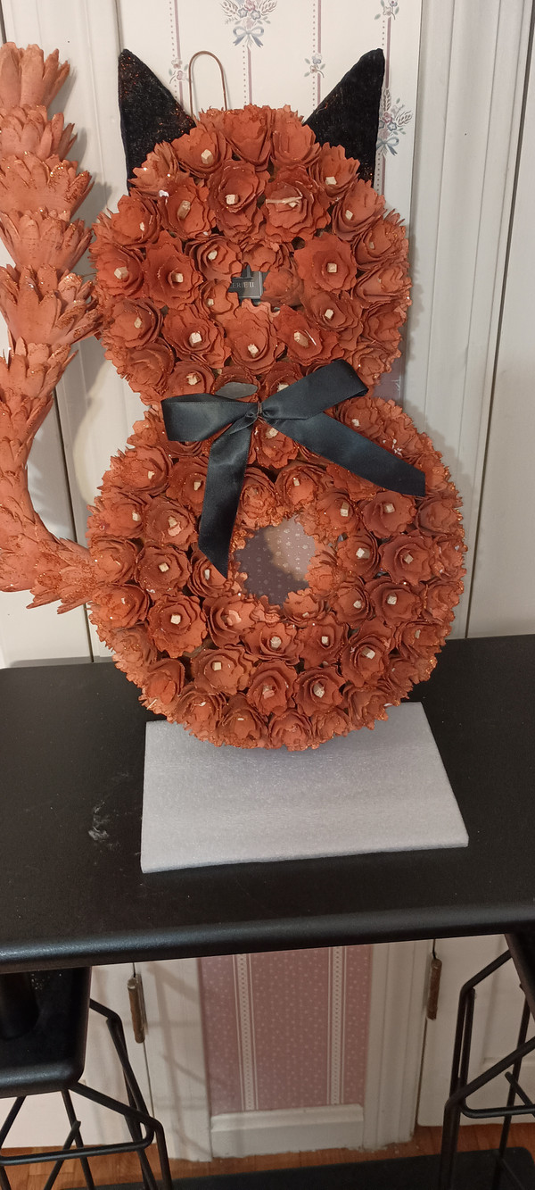 GALLERIE II-2024 HALLOWEEN- ORANGE CAT WREATH-NEW