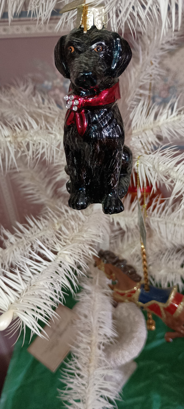KURT ADLER 3.5" -NOBLE GEMS BLOWN GLASS BLACK LABRADOR RETRIEVER ORNAMENT