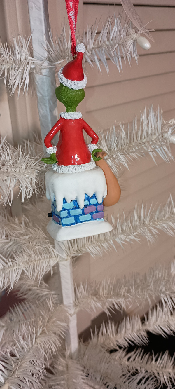 DEPT. 56-GRINCH ORNAMENT WITH SOUND-NEW.2020