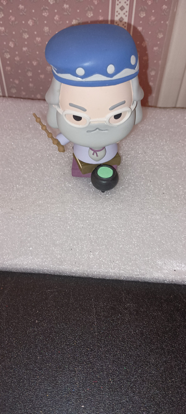 WIZARDING WORLD OF HARRY POTTER-CHIBI-SERIES 1 CHARMS-DUMBLEDORE-NEW IN BOX