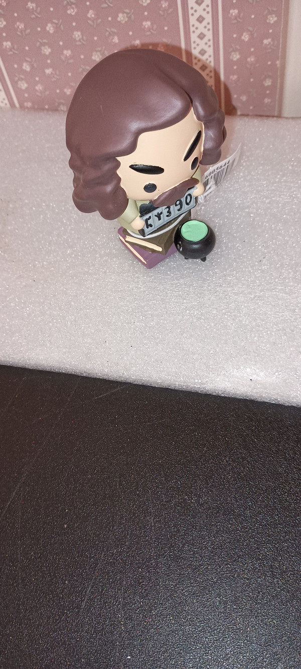 WIZARDING WORLD OF HARRY POTTER- CHIBI CHARMS-SERIES 3 FIGURE- SIRIUS-NEW IN BOX