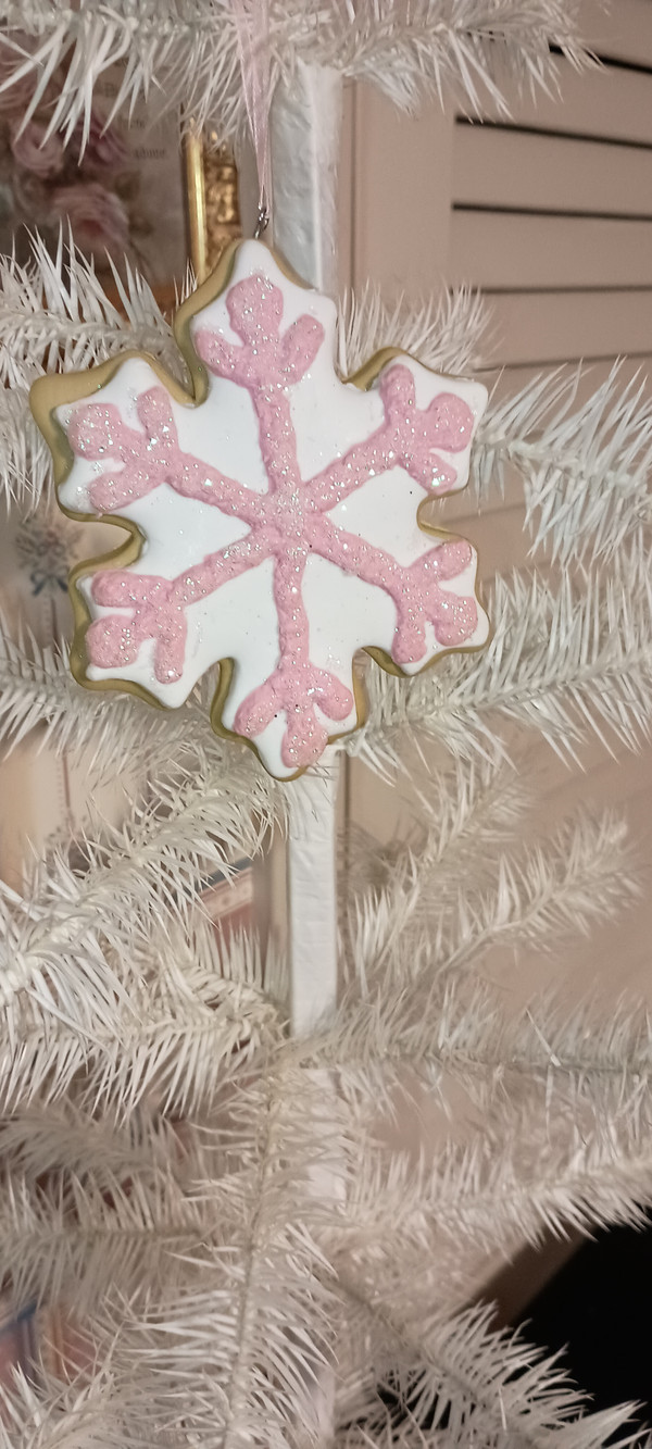KURT ADLER 2022 CLAYDOUGH PINK & WHITE SNOWFLAKE ORNAMENT-A-AS SHOWN-NEW