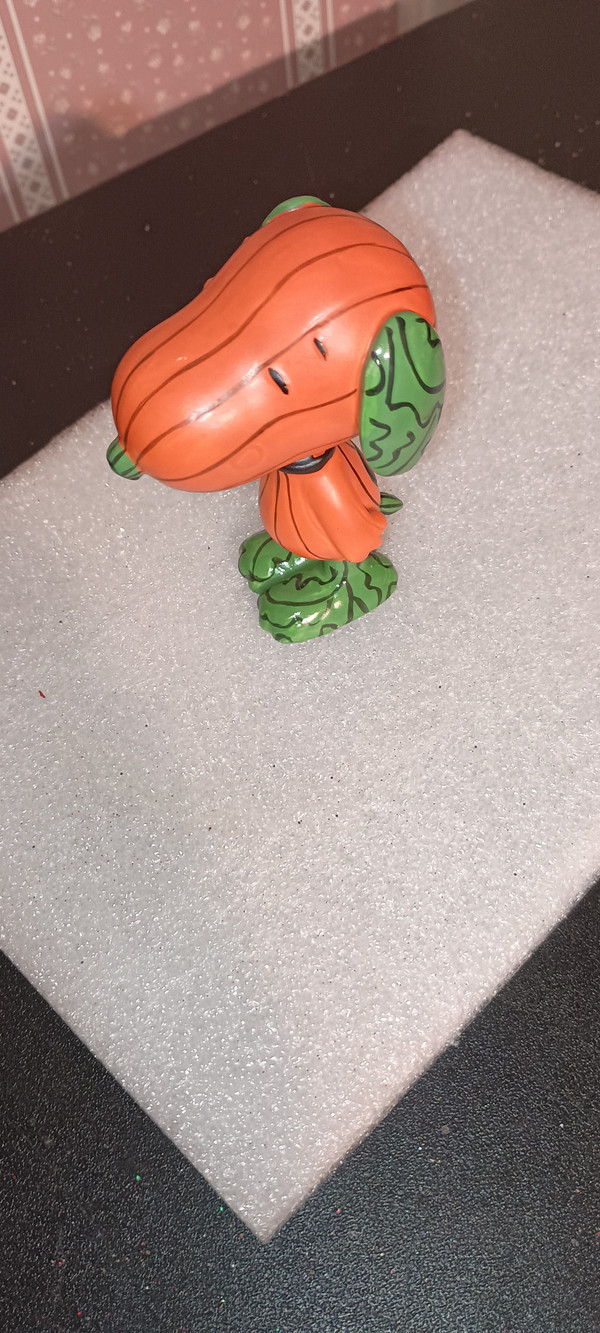 DEPT. 56 PEANUTS-SNOOPY FIGURINE-HALLOWEEN HOUND- NEW IN BOX- 2013