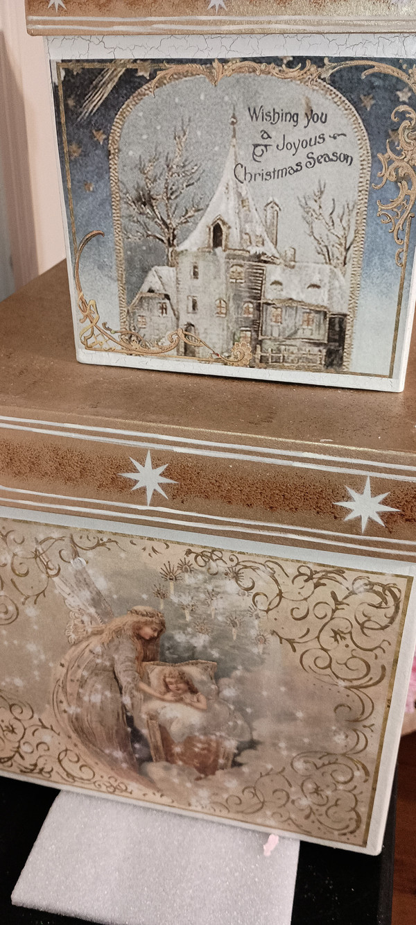 BETHANY LOWE-2021-A PEACEFUL CHRISTMAS NESTING BOXES-NEW