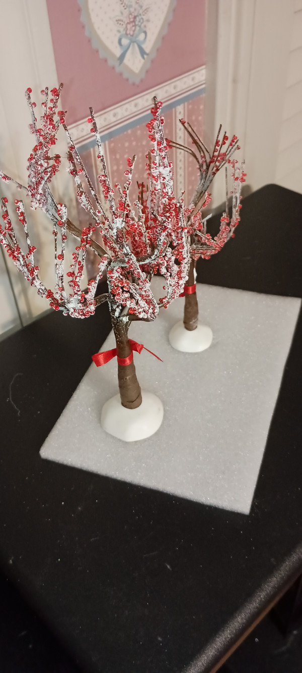 DEPT. 56 VILLAGE ACCESSORY-CRABAPPLE TREE WITH RIBBON-SET/2 -NEW IN PACKAGE