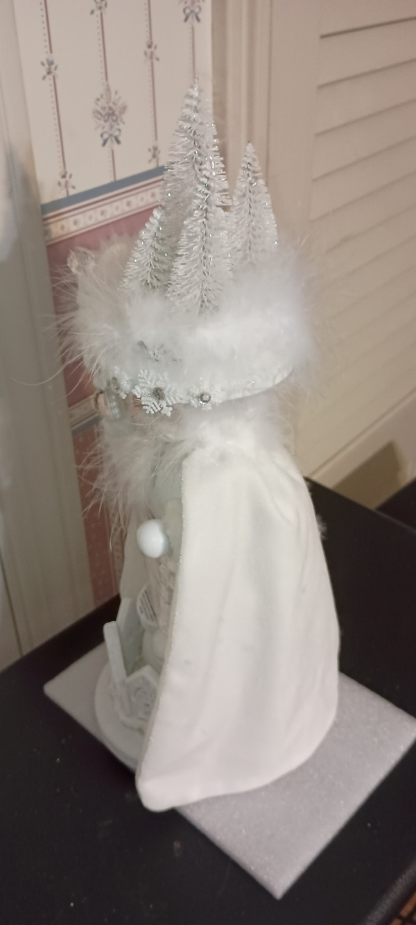 KURT ADLER-HOLLYWOOD -WHITE WINTER LED HAT-NUTCRACKER-NEW IN BOX-2024