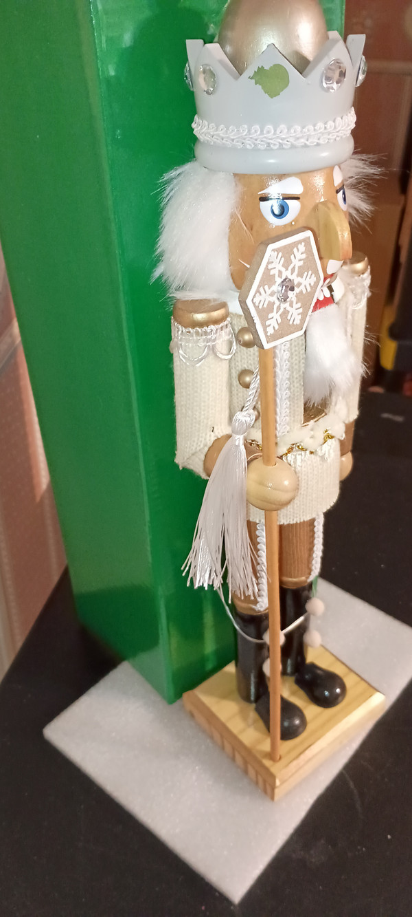 KURT ADLER MACRAME NUTCRACKER-NEW IN BOX