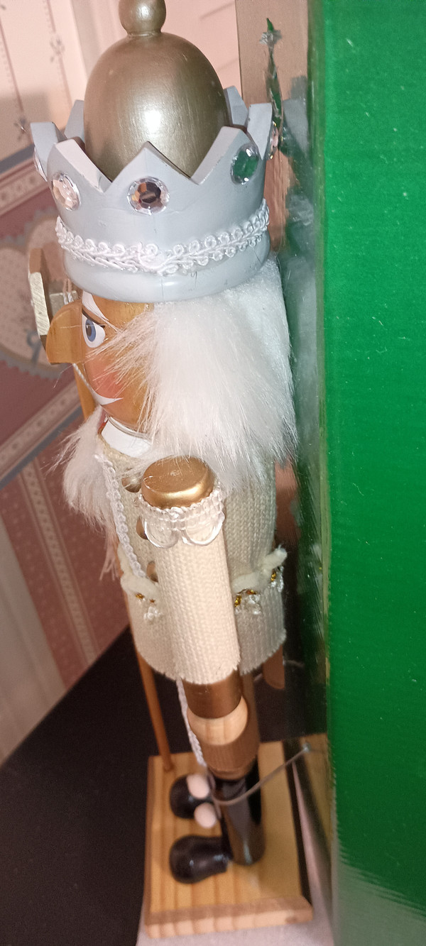 KURT ADLER MACRAME NUTCRACKER-NEW IN BOX