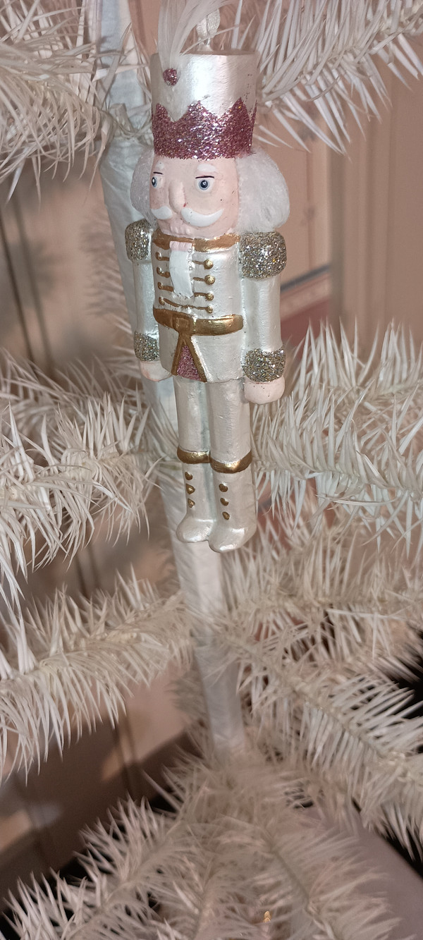 BETHANY LOWE-HOLIDAY-NUTCRACKER ORNAMENT-NEW-2023